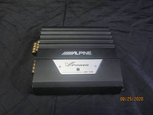 lot 126 image: ALPINE V-POWER 332 CHANNEL POWER AMPLIFIER MRP-F240