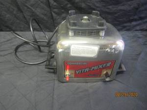 lot 152 image: COMMERCIAL VITA MIXER MAXI 4000 BASE ONLY