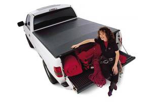 lot 87 image: EXTANG TRUCK BED COVER TOYOTA TACOMA 95-04 NEW IN BOX