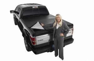 lot 89 image: EXTANG TRUCK BED COVER FORD F-150 5 12 FT BED 04-08 NEW IN BOX