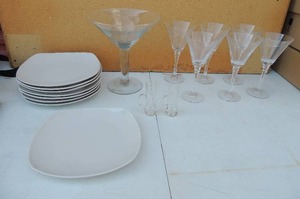 lot 156 image: 8 white square Royal Norfolk dinner plates, 2 shot glasses, 2 champagne flutes, 1 10 x 9 large champagne glass