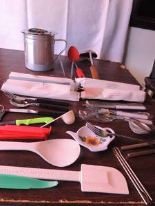 lot 263 image: Assorted KITCHEN Utensils and SILVERWARE