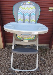 lot 267 image: Gray Ingenuity High Chair  with detachable tray