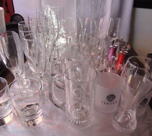 lot 234 image: Bar glass lot- Wine, champagne, beer, shot etc.