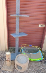 lot 269 image: Cat tree,  cat toy with ball and bell