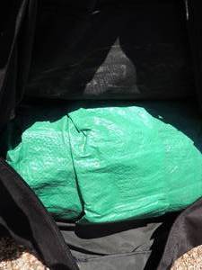 lot 271 image: Green tent in black bag, foldable lawn chair,, Motorola NFL bag