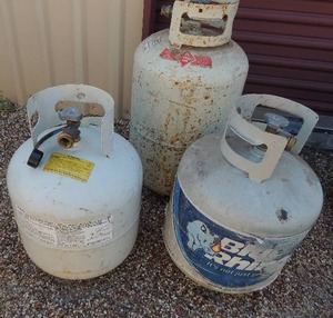 lot 281 image: Blue Rhine propane tank, large propane tank, OPD equipped propane tank
