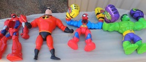 lot 291 image: Spiderman, Marvel Super Hero  and Hulk 12-16 figures