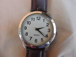 lot 303 image: Womans Indigo wrist watch, mens quartz watch unknown working conditions