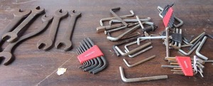 lot 250 image: wrenches-Allen, s curve, and double open end