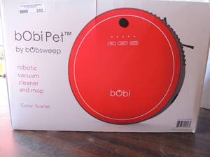 lot 252 image: Used bobiPet by bobsweep including robotic vacume and mop   color scarlet