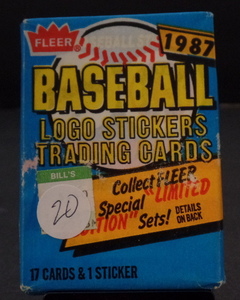lot 20 image: 1987 FLEER BASEBALL - UNOPENED WAX PACK