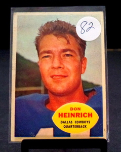 lot 82 image: 1960 Topps #32 DON HENRICH - Dallas CowboysUniversity of Washington - GREEN BACK