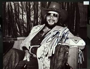 lot 250 image: HANK WILLIAMS JR. AUTHENTIC AUTOGRAPHED 8x10 PHOTO COUNTRY MUSIC LEGEND