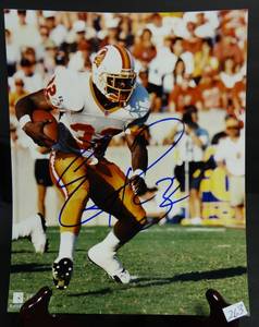 lot 263 image: Eric Rhett Autograph 8x10 Tampa Bay Buccaneers - Vintage TB