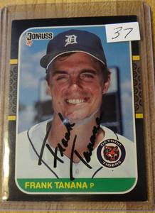 lot 37 image: 1987 Donruss Frank Tanana #152 Auto Autograph - Detroit Tigers