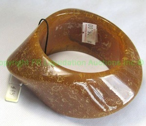 lot 222 image: Angela Caputi giuggiu bracelet