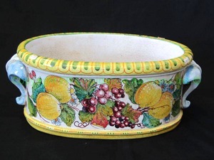 lot 60 image: Italian ceramic Frutta theme planter