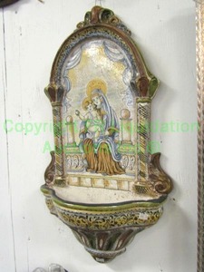 lot 204 image: Italian ceramic Venetian Madonna & child fontana wall decor, 26 tall x 14 wide