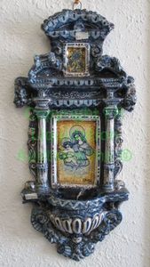lot 209 image: Italian ceramic Madonna & child fontana wall decor