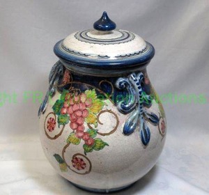 lot 90 image: Italian ceramic lidded uva canister, 15 tall