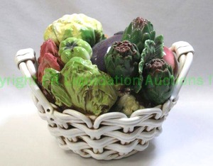lot 252 image: Italian ceramic cesto di verdure, 8 tall