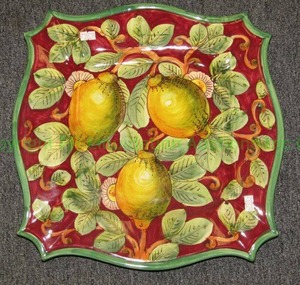 lot 195 image: Ammannati Italian ceramic limone wall decor plate, 15 x 15