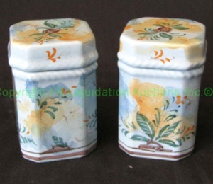 lot 426 image: Ernan Italian ceramic spice jars, 3.5 tall