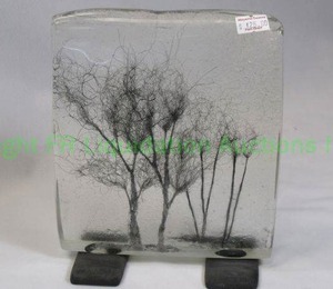 lot 135 image: Murano glass horse hair infused tree line sculpture, 8 tall x 6 wide