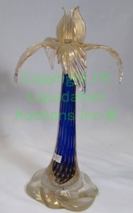 lot 126 image: Murano hand blown glass Vetri fiore candle holder, 12 tall