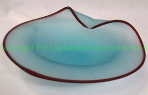 lot 434 image: Murano hand blown glass frosted bowl, 7 wide