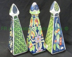 lot 273 image: Italian ceramic cruet set, 12.5 tall each