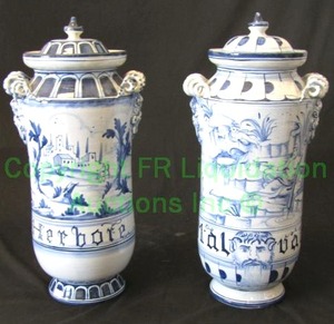 lot 329 image: Ceramiche Artistiche country villa theme finial urns, 17 tall, bid is times the quantity