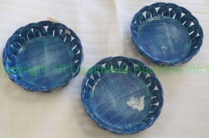 lot 312 image: Prodotto Artigianale Italian ceramic lattice bowls, 10 wide each