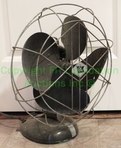 lot 67 image: Vintage R & M circulation fan