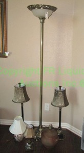 lot 41 image: Assorted accent and table lamps as shown, tallest lamp is 71