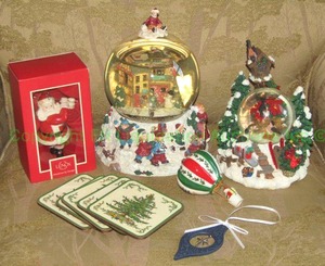 lot 48 image: Spode, Wedgwood & Lenox Christmas ornaments plus as shown