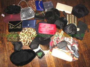 lot 64 image: Assorted clutch purses and wallets plus including Jay Herbert, Adolfo Realites, Bechamel and more