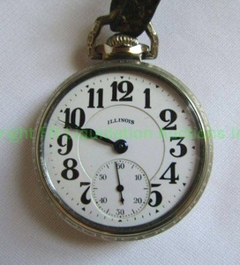 lot 388 image: Vintage Illinois pocket watch