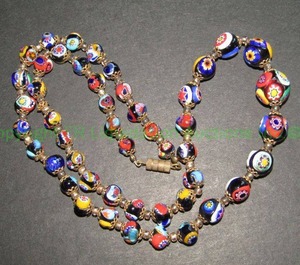 lot 387 image: Vintage Murano Millefiori necklace