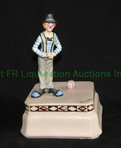 lot 71 image: Mary Keen signed clown music box