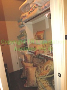 lot 83 image: Assorted textiles, blankets, pillows plus as shown