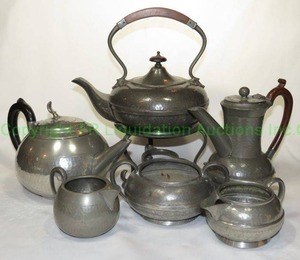 lot 374 image: Antique & Vintage hand hammered Pewter serving ware