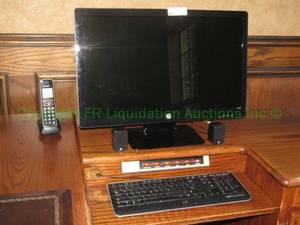 lot 211 image: HP Pavilion computer system model p6767c complete with mouse, monitor, keyboard and PC