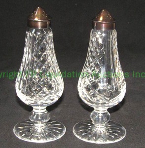 lot 250 image: Waterford signed lead crystal salt & pepper shakers