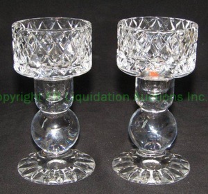 lot 253 image: Block crystal votive candle holders