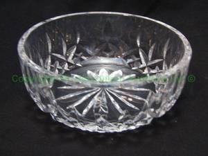 lot 316 image: Waterford signed lead crystal center piece bowl