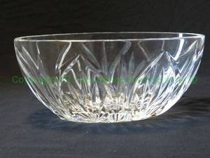 lot 408 image: Waterford signed lead crystal center piece bowl