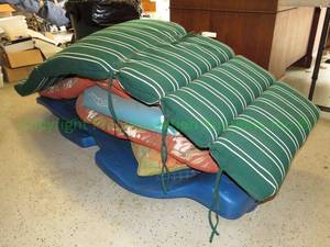 lot 458 image: Assorted patio furniture cushions plus