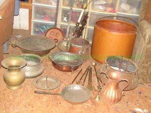 lot 90 image: Copper & Brass planters and more as shown